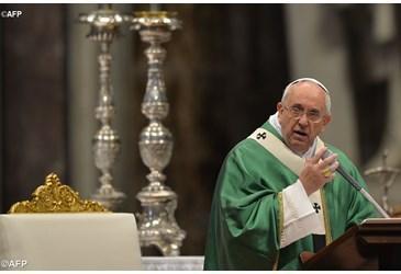 Francesco e neo cardinali Santa Messa